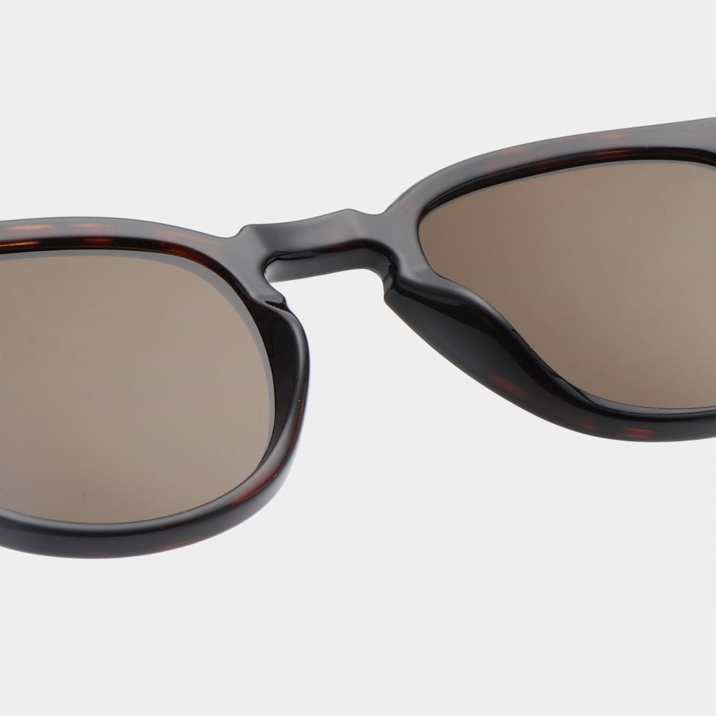 A.Kjærbede | Bate Demi Tortoise Sunglasses